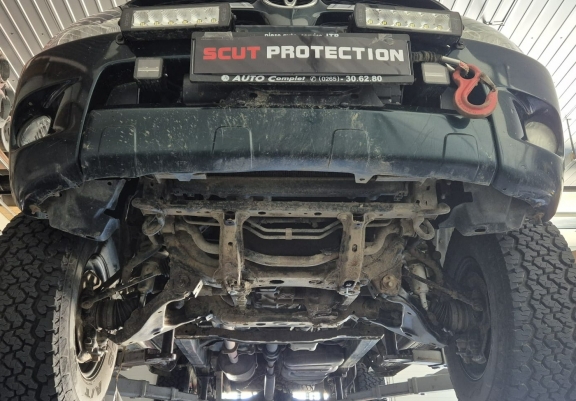 Unterfahrschutz für Motor und  kühler aus Stahl für  Toyota Hilux