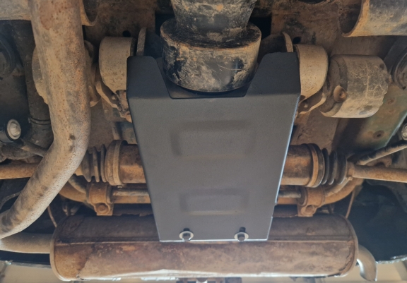 Unterfahrschutz für Motor der Marke Fiat Panda 4x4 - Aktionspaket