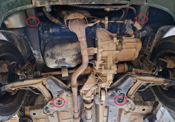 Unterfahrschutz für Motor der Marke Fiat Panda 4x4 - Aktionspaket