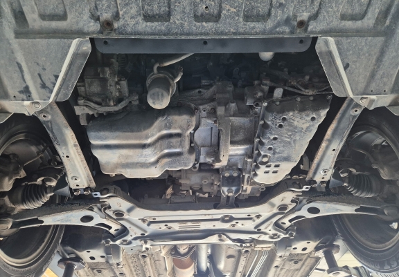Aluminium Unterfahrschutz für Motor der Marke Mitsubishi Outlander